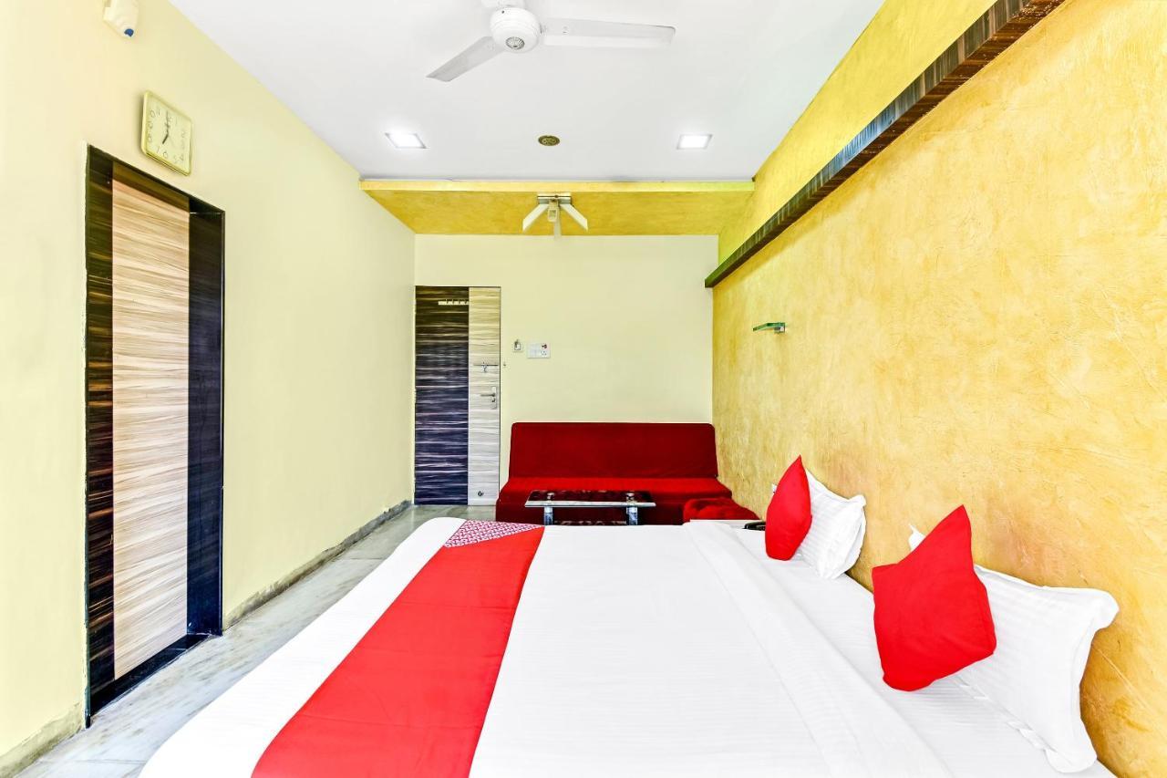 Oyo 61308 Hotel Rw International Hingoli Exterior foto