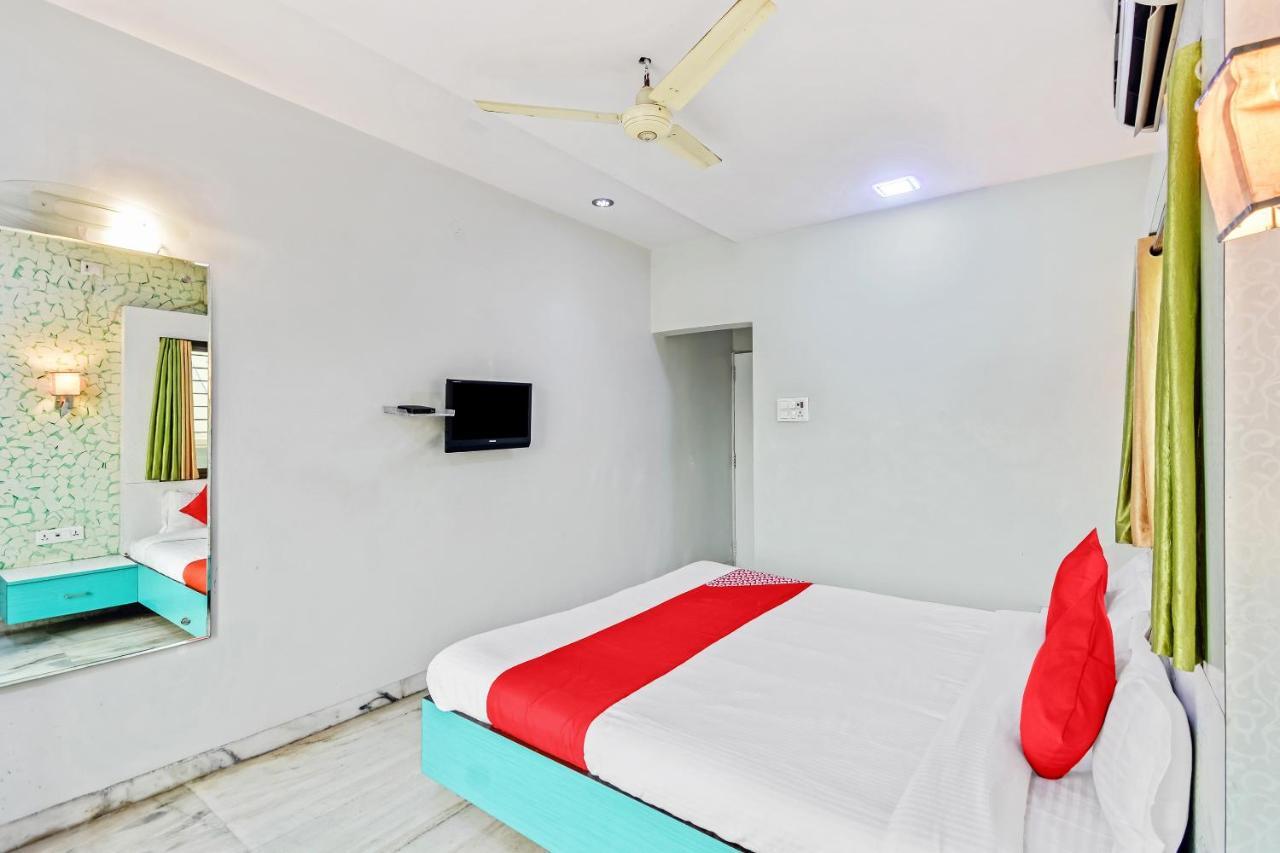 Oyo 61308 Hotel Rw International Hingoli Exterior foto